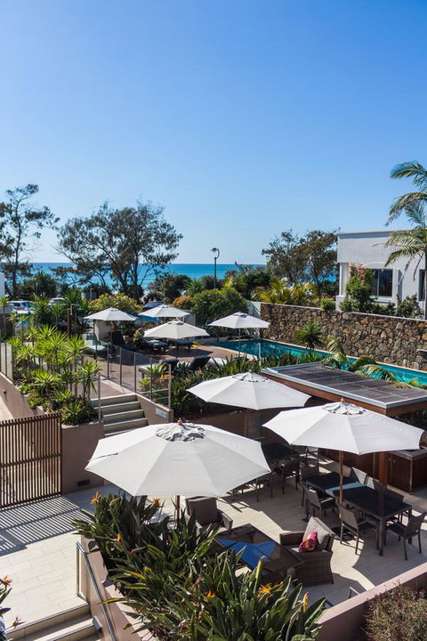 Bayview Beachfront Apartments, In Town Right On The Beach - Melbourne Tourism 7