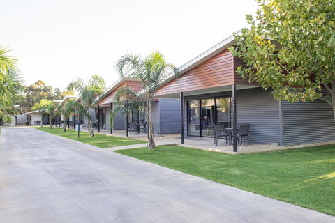 Paringa Resort - Melbourne Tourism 4