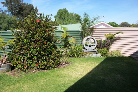 Port Vincent Motel & Apartments - Melbourne Tourism 27