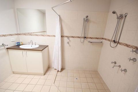 Port Vincent Motel & Apartments - Melbourne Tourism 3