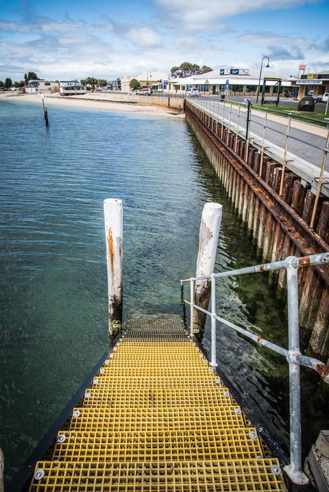 Port Vincent Motel & Apartments - Melbourne Tourism 40