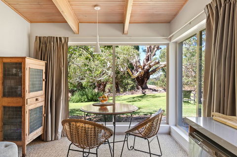 Adelaide Hills Retreats - Melbourne Tourism 22