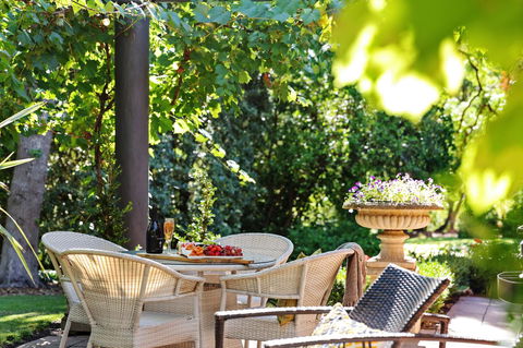 Adelaide Hills Retreats - Melbourne Tourism 10