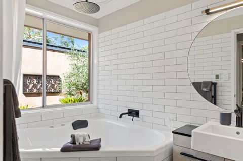 Adelaide Hills Retreats - Melbourne Tourism 17