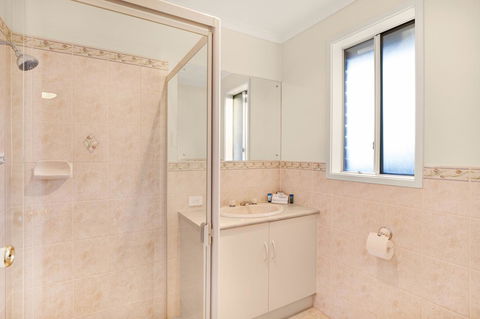 Adelaide Road Motor Lodge - Melbourne Tourism 1