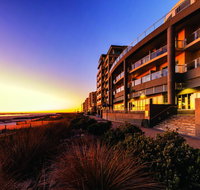 Apartments  16 Holdfast - Melbourne Tourism