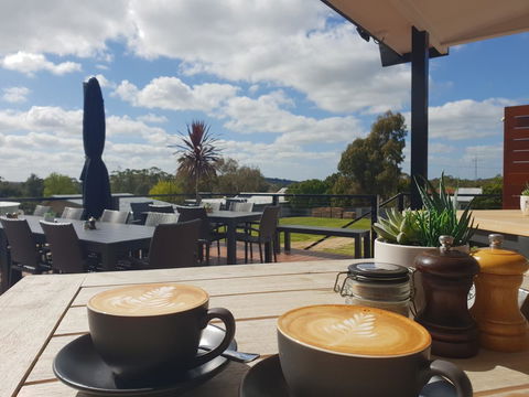 The Avenue Inn - Melbourne Tourism 6