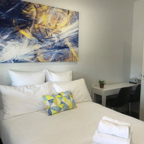 The Avenue Inn - Melbourne Tourism 11