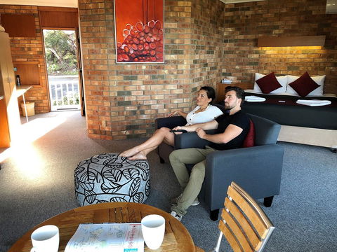Kangaroo Island Seaside Inn - Melbourne Tourism 9