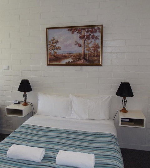 Guichen Bay Motel - Melbourne Tourism 25