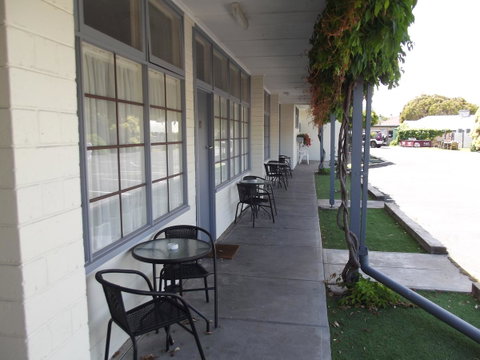 Guichen Bay Motel - Melbourne Tourism 21