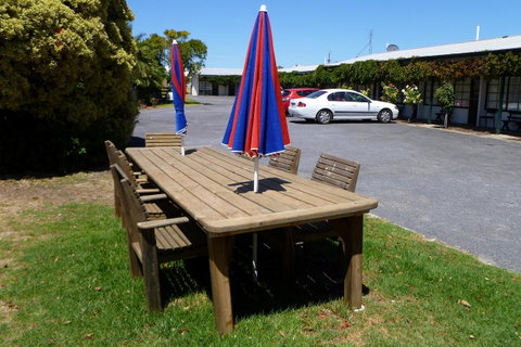 Guichen Bay Motel - Melbourne Tourism 39