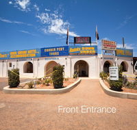 Radeka Downunder Underground Motel - Melbourne Tourism