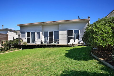 Culburra Beachhouse - Melbourne Tourism 9