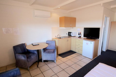 Harbour View Motel - Melbourne Tourism 23