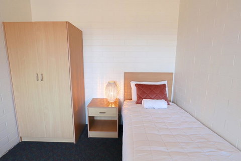 Harbour View Motel - Melbourne Tourism 22
