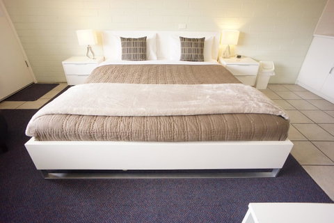 Harbour View Motel - Melbourne Tourism 34