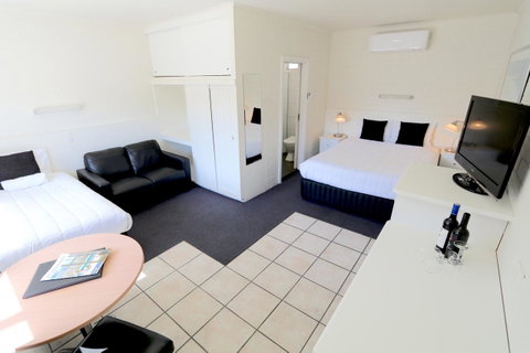 Harbour View Motel - Melbourne Tourism 41