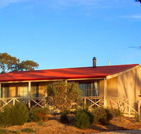 Windmill Cottage - Melbourne Tourism