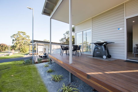 Blue Lake Holiday Park - Melbourne Tourism 16