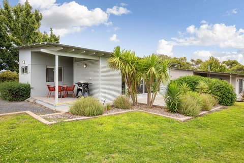 Blue Lake Holiday Park - Melbourne Tourism 32
