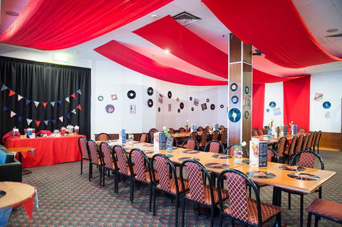 Grand Tasman Hotel - Melbourne Tourism 15