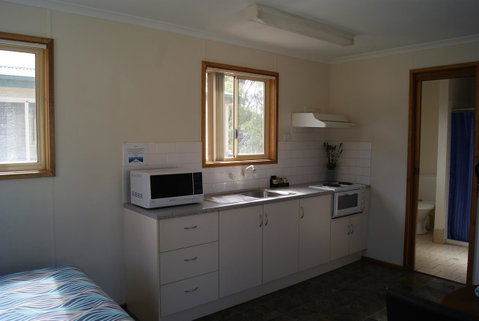 Ardrossan Caravan Park - Melbourne Tourism 6