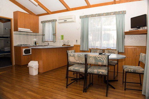Kalganyi Holiday Park - Melbourne Tourism 23