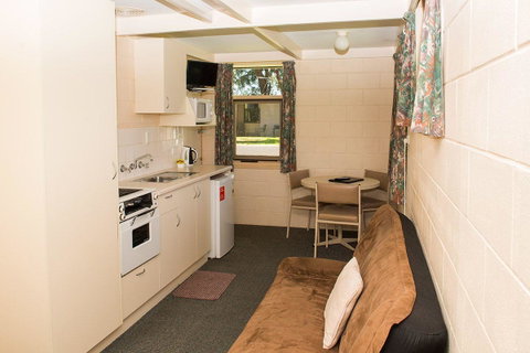 Kalganyi Holiday Park - Melbourne Tourism 35