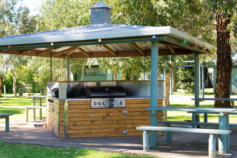 Kalganyi Holiday Park - Melbourne Tourism 1