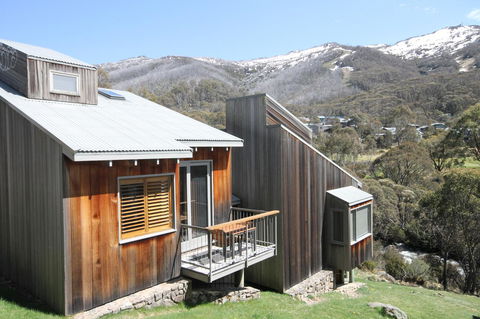 CHILL-OUT - Thredbo - Melbourne Tourism 2