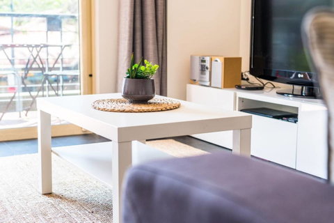 Executive 3 Bedroom Apartment + Internet + Parking - Melbourne Tourism 26