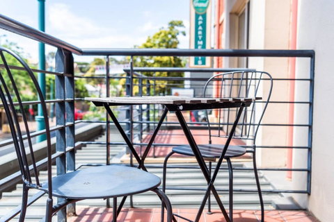 Executive 3 Bedroom Apartment + Internet + Parking - Melbourne Tourism 10