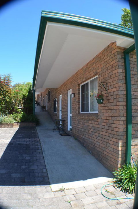 Deer Park Motor Inn Armidale - Melbourne Tourism 25
