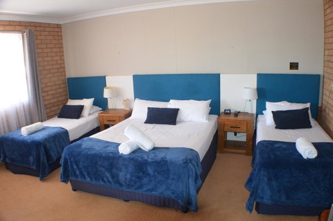 Deer Park Motor Inn Armidale - Melbourne Tourism 10