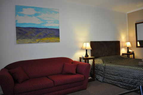 Augusta Courtyard Motel - Melbourne Tourism 4