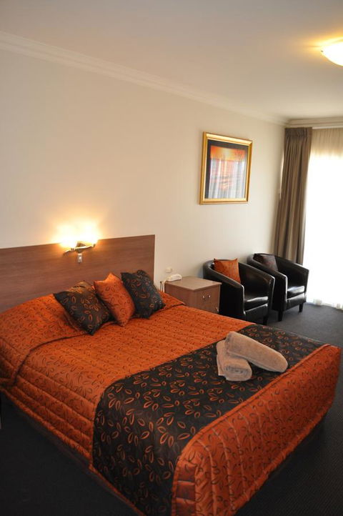 Augusta Courtyard Motel - Melbourne Tourism 1