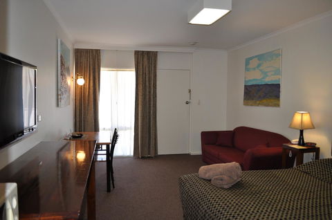 Augusta Courtyard Motel - Melbourne Tourism 5