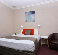 Motel Poinsettia - Melbourne Tourism