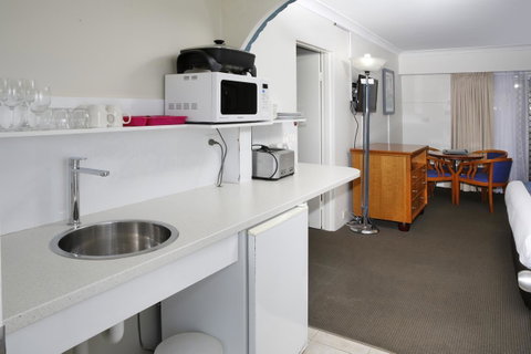 Aston Motel Yamba - Melbourne Tourism 36