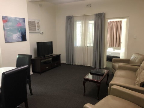 Greenways Apartments - Melbourne Tourism 16