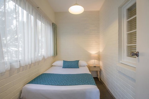 Greenways Apartments - Melbourne Tourism 13