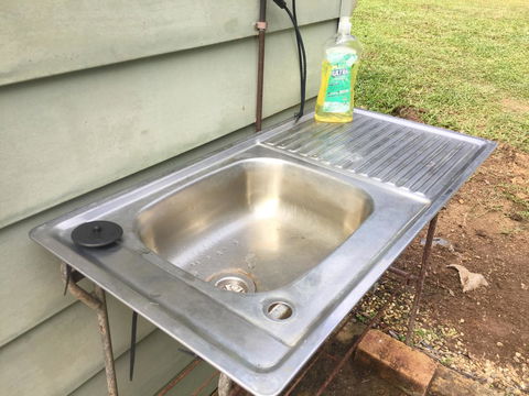 A Peaceful Cabin In The Country - Melbourne Tourism 9