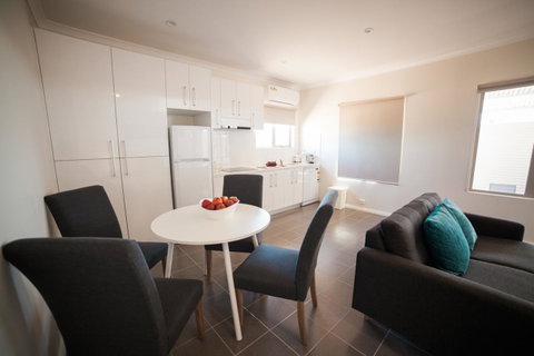 Exmouth Escape Resort - Melbourne Tourism 33