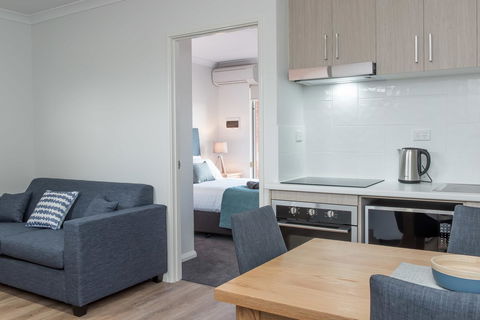 Jurien Bay Motel Apartments - Melbourne Tourism 13