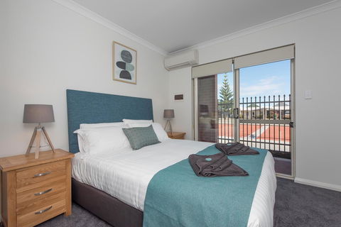 Jurien Bay Motel Apartments - Melbourne Tourism 3