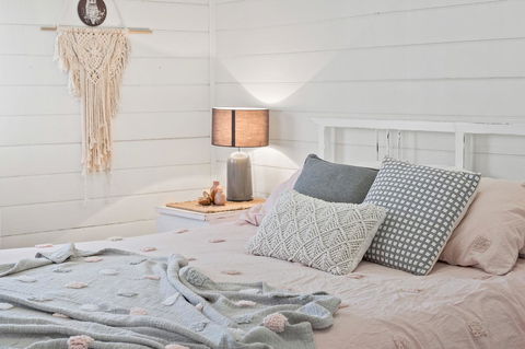 Lavender Cottage - Melbourne Tourism 8