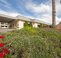 Dog Rock Motel - Melbourne Tourism