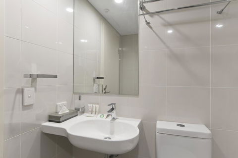 Metro Hotel Perth - Melbourne Tourism 30