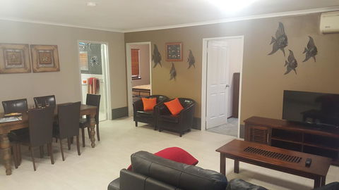 Whitlock Stays - Melbourne Tourism 0